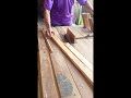 membelah kayu bahan kayu pinus #woodworking #wood #bengkelkayu #woodscraft #tools #tipspraktis #diy