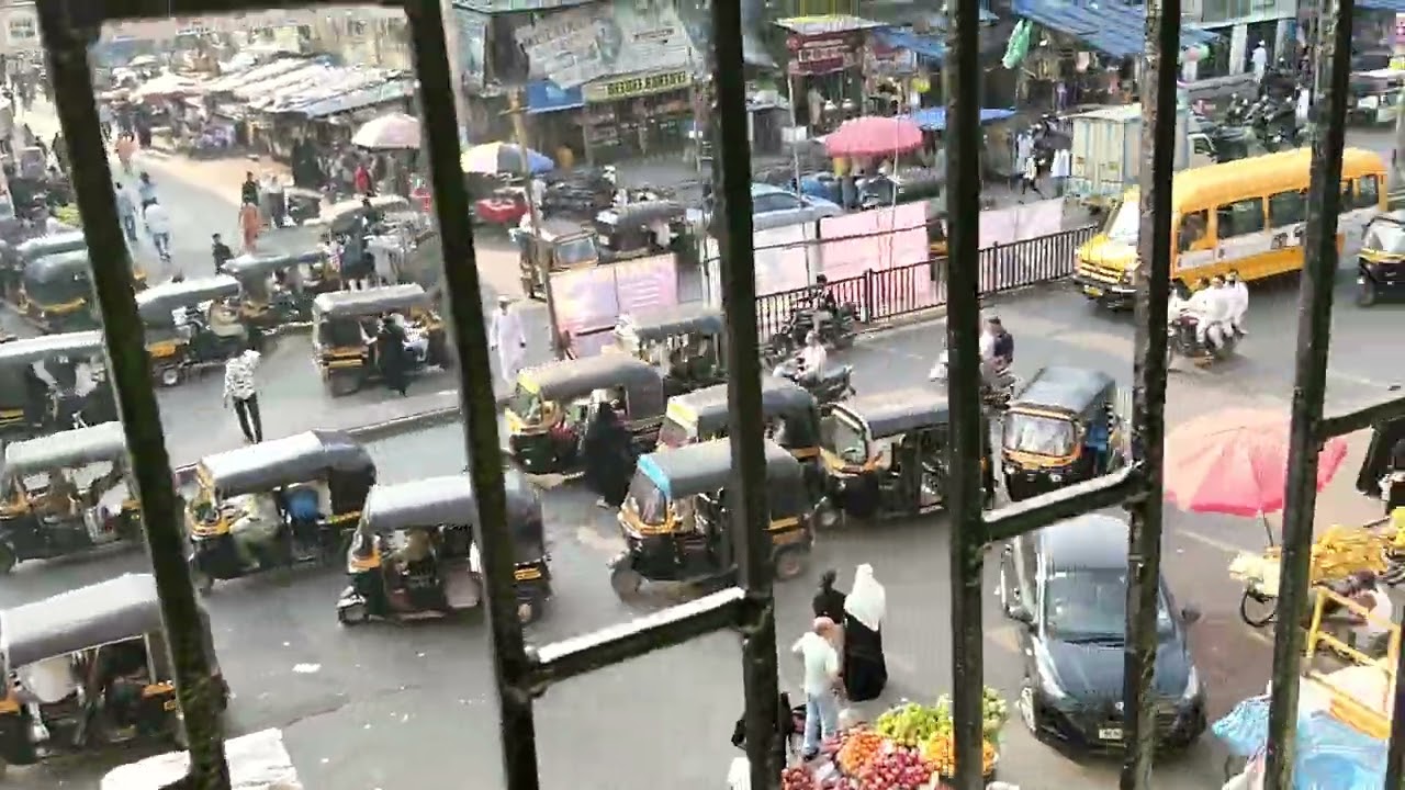 2 BHK heavy deposit 2 floor register society amrut Nagar Mumbra road torch 20 Lakh 8104649292