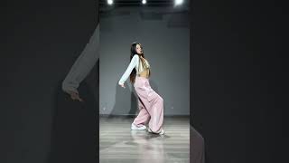 #dance #kpop #lesserafim #evepsycheandthebluebeardswife