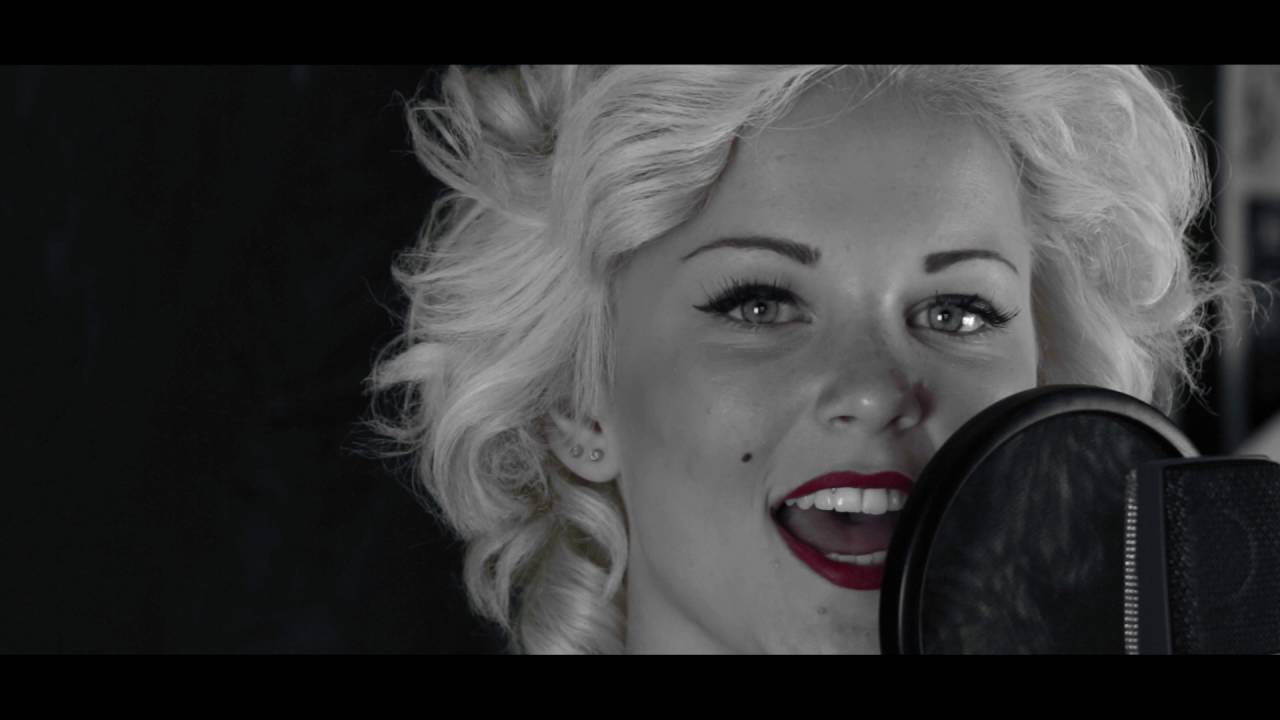 Happy Birthday Mr President - Marylin Monroe cover by Chloe Anne