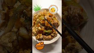 ВЕЧЕРНЯЯ ЯИЧНИЦА ДОМА 🏠 🔥 🍳 🍖#cooking #яичница #shorts #курица