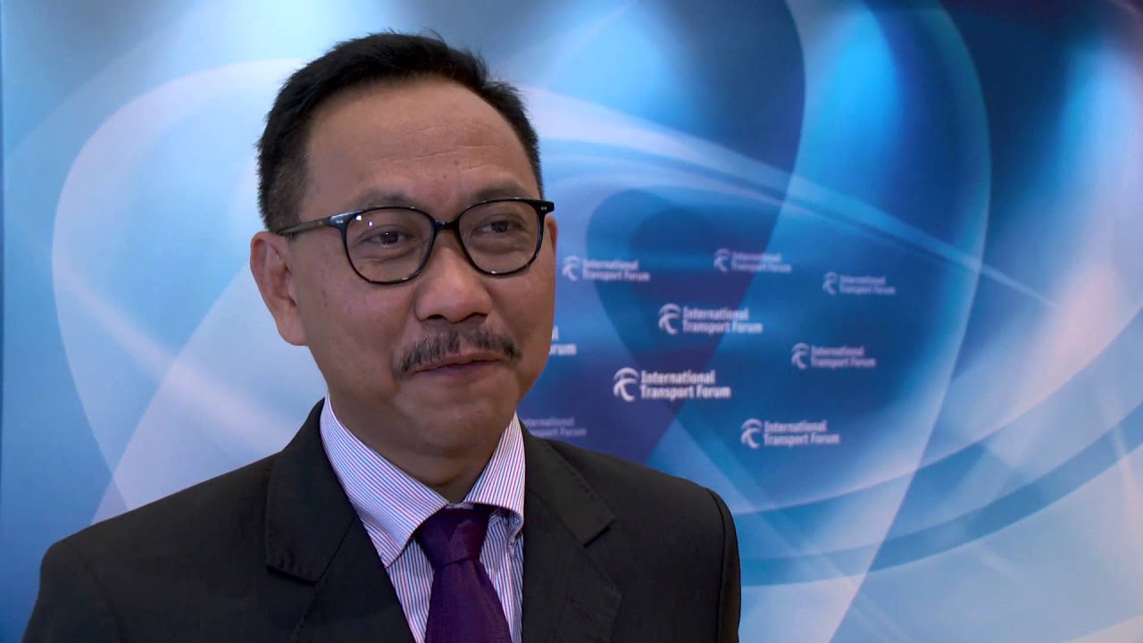 Bambang Susantono interview - YouTube