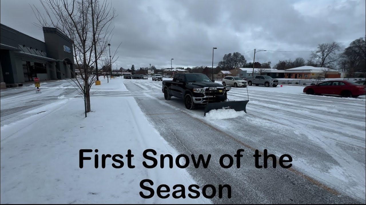 First Snowfall of the year! Half ton truck plowing snow! - YouTube