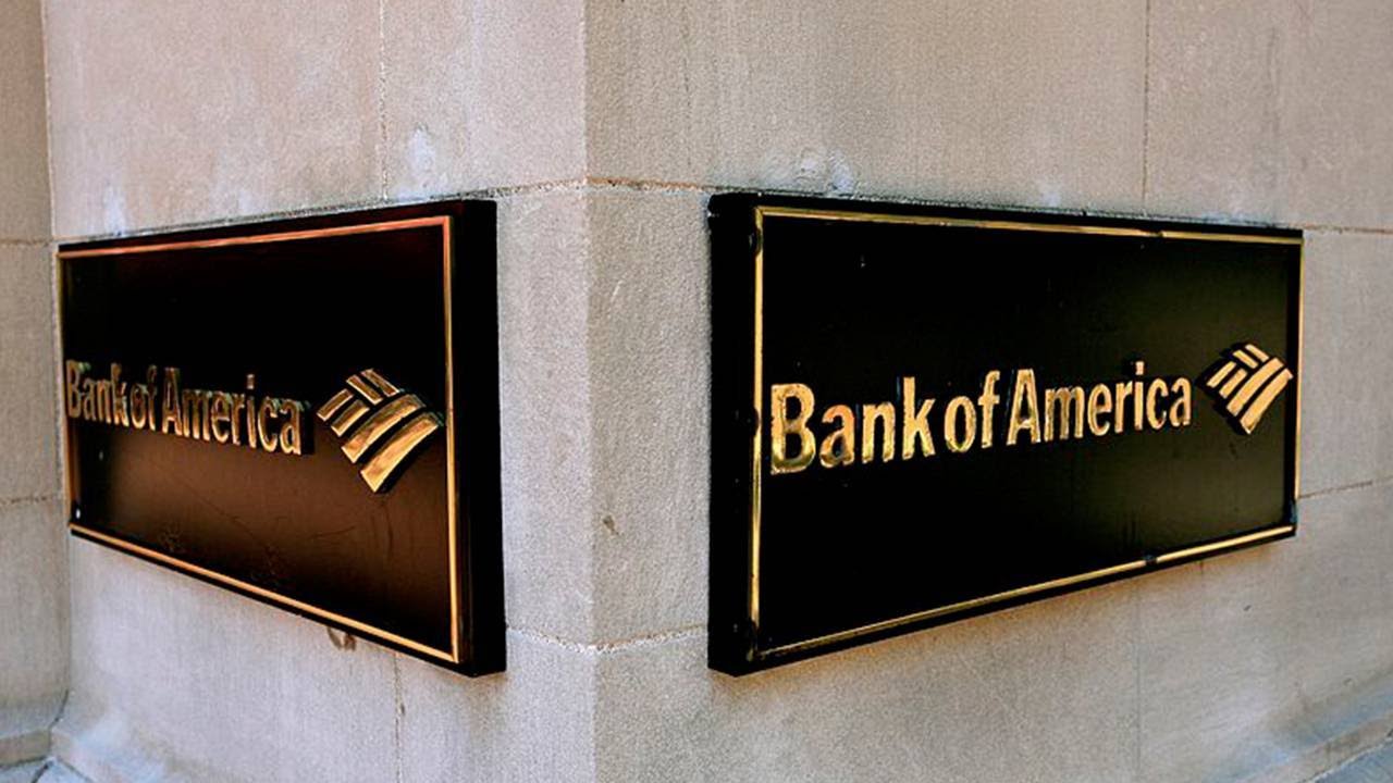 Moynihan Was ‘Thrown Under the Bus’ by the BofA Board Moynihan Was ‘Thrown Under the Bus’ by the BofA Board
