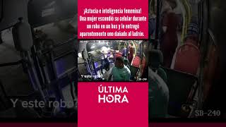 Una mujer escondió su celular durante un robo en un bus y entregó aparentemente uno dañado al ladrón