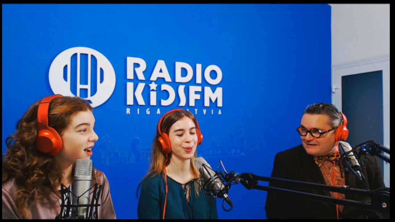 Radio KIDSFMLV - в гостях историк моды Александр Васильев