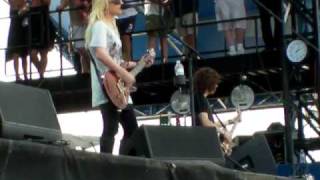 Video thumbnail of "Orianthi - Give In To Me"