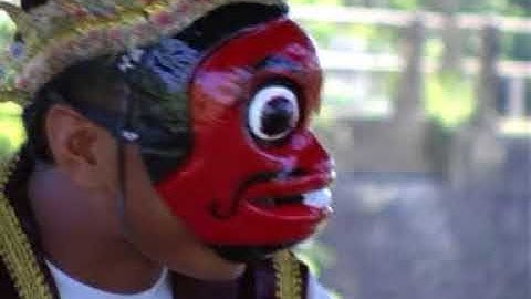 KESENIAN MADURA GENDING MADURA FULL    SANTRE MOLE  SANTRI PULANG
