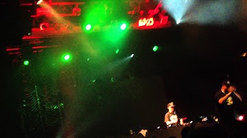 Jakes ft. Sargent Pokes - Somebody Say (Cookie Monsta Remix)