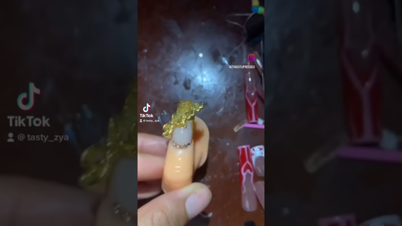 ITS AQUARIUS SEASON ♒️🥳 