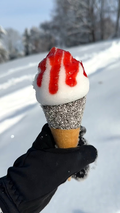 Download lagu STRAWBERRIES & SNOW 🍓❄️🍓❄️ #satisfying #snow #food #yummy #icecream #strawberry #viral #dessert