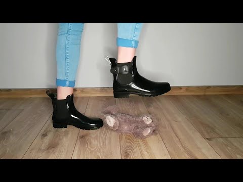 Esmara rain boots trample teddy bear #SOFIAARMAZZI