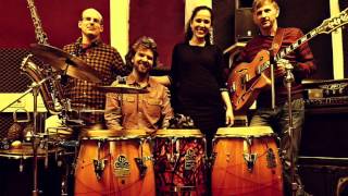 Love Runners Band - Miss Celie's Blues