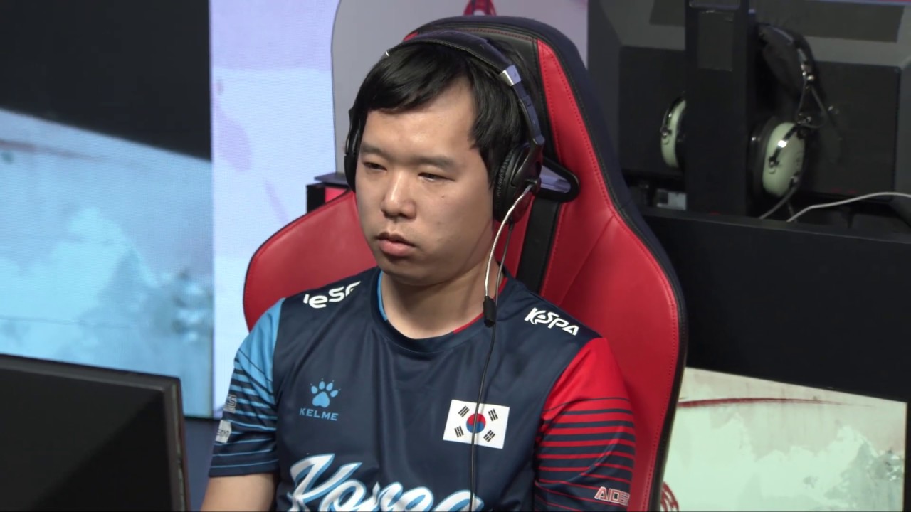 Korea vs Italy eFootball PES 2020 Round 16 [11th Esports World Championship 2019 SEOUL] Day 2