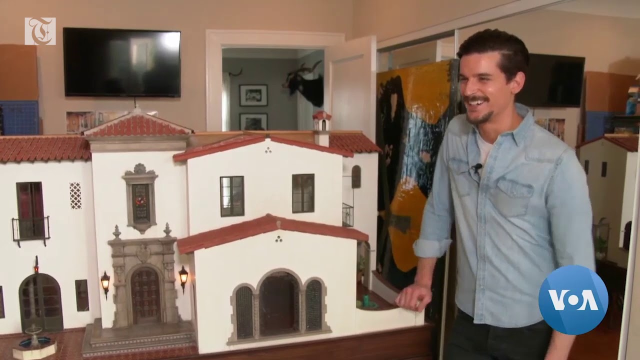 Master of Miniatures Builds a Dream Mansion in Los Angeles doha mapa