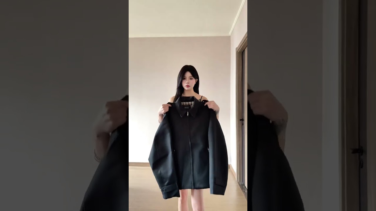 Gender-Neutral Autumn & Winter Outfits: Style Guide for Today