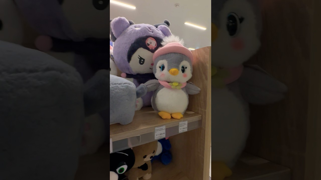 Милые игрушки в duty free Челябинск аэропорт. Пополнение новым пингвином 😍 