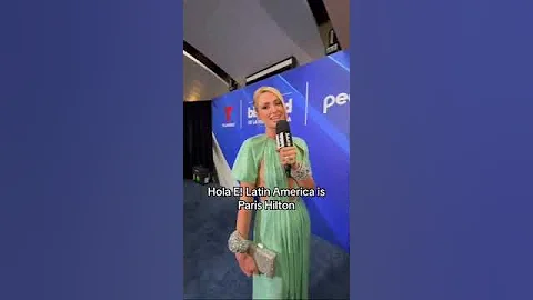 #ParisHilton en los #Billboard 🥰 #Sliving #AlfombraRojaE! #shorts #EonlineLatino