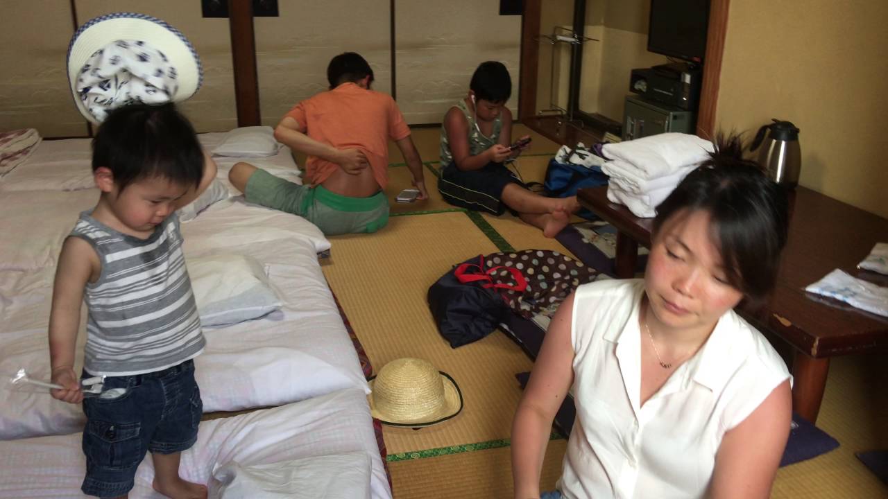 Download 家族 伊勢志摩旅行 4k 1080p A