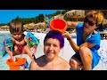 Kinder Video auf Deutsch. Ein Tag mit Bianca und ihrer Familie am Strand. Ich heiße Bianca.