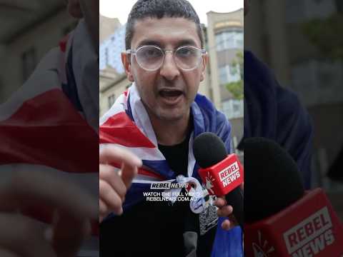 Iranian man ARRESTED for waving an Australian flag in Melbourne