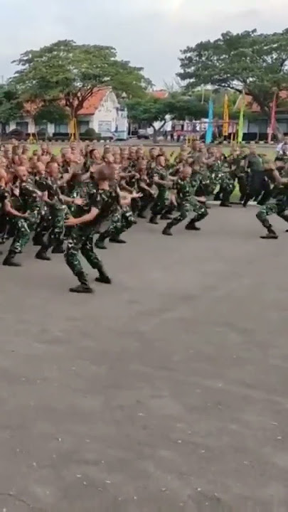 Yel Yel Keren TNI 'Hei Hei Ale Ale Ale'  #yelyel #marinir #al #tni