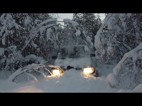 Что может УАЗ Патриот в глубоком снегу? Снято на DJI Mini SE. Snow wheeling in Russia.