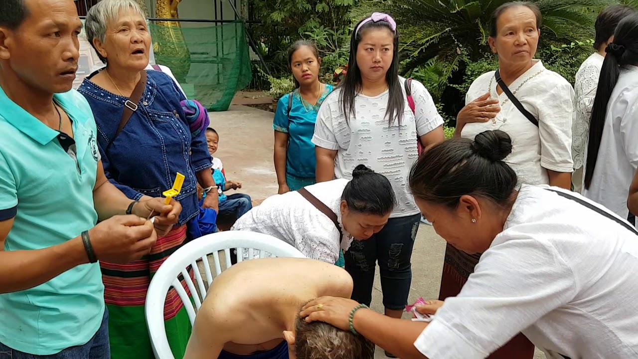Head Monk cuts my sons "LUK KHUN" Child Half.    Hair