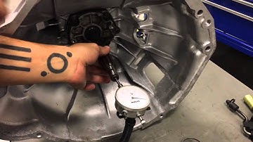 Transmission: Shaft endplay