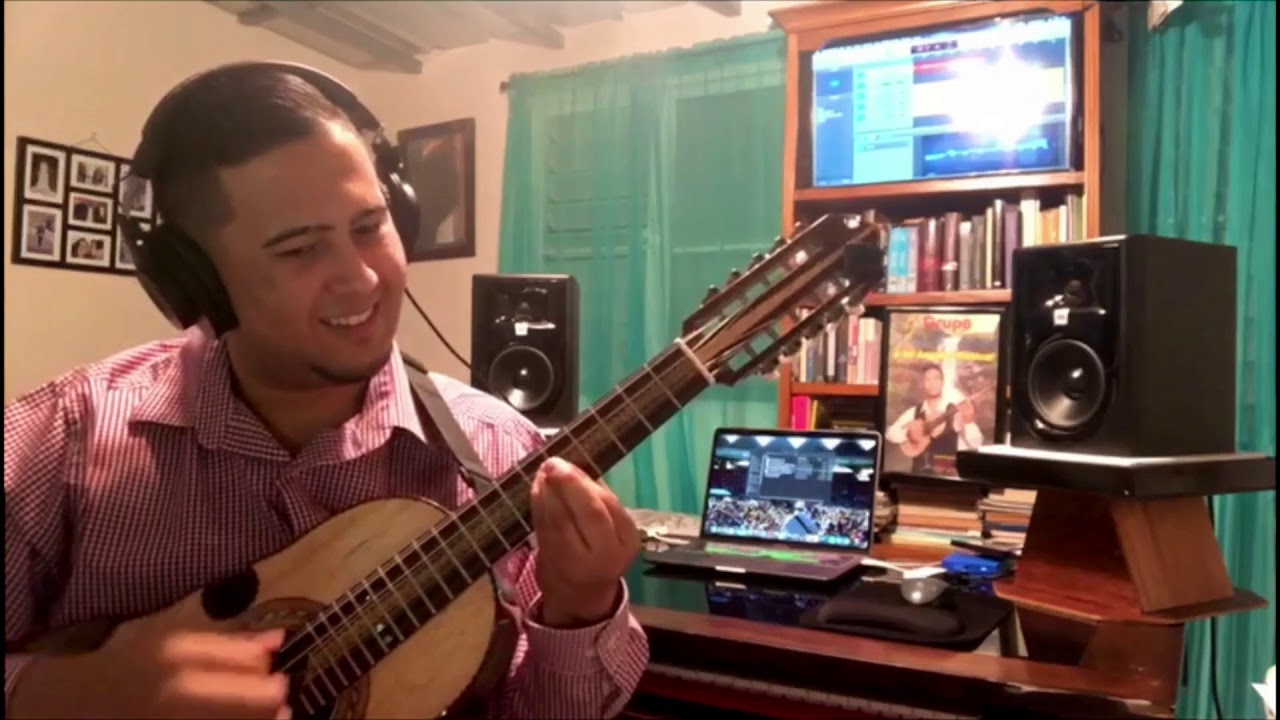 Si Tu Me Dices Ven (Alfredo Gil / Trio Los Panchos) by Juan R. Nieves