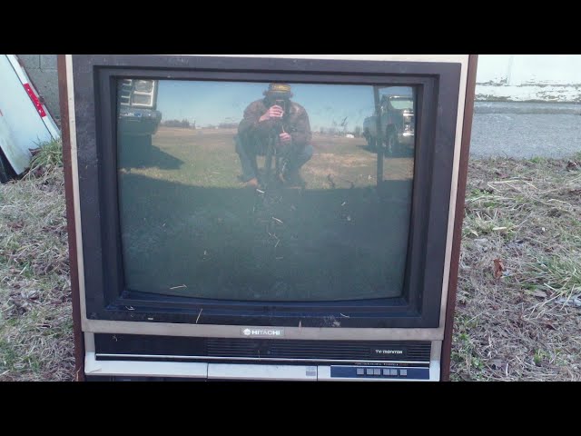 FREE 1986 Hitachi Television 📺 - YouTube