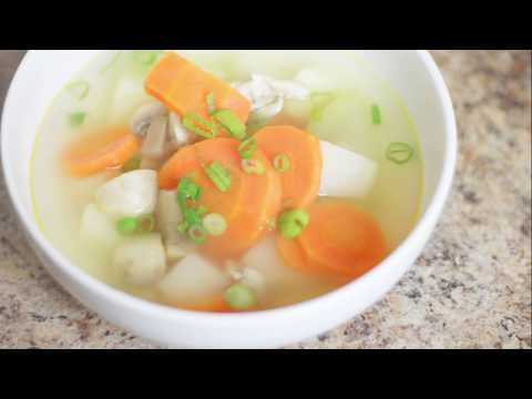 clean-and-light-soup-|-food-lover-tia