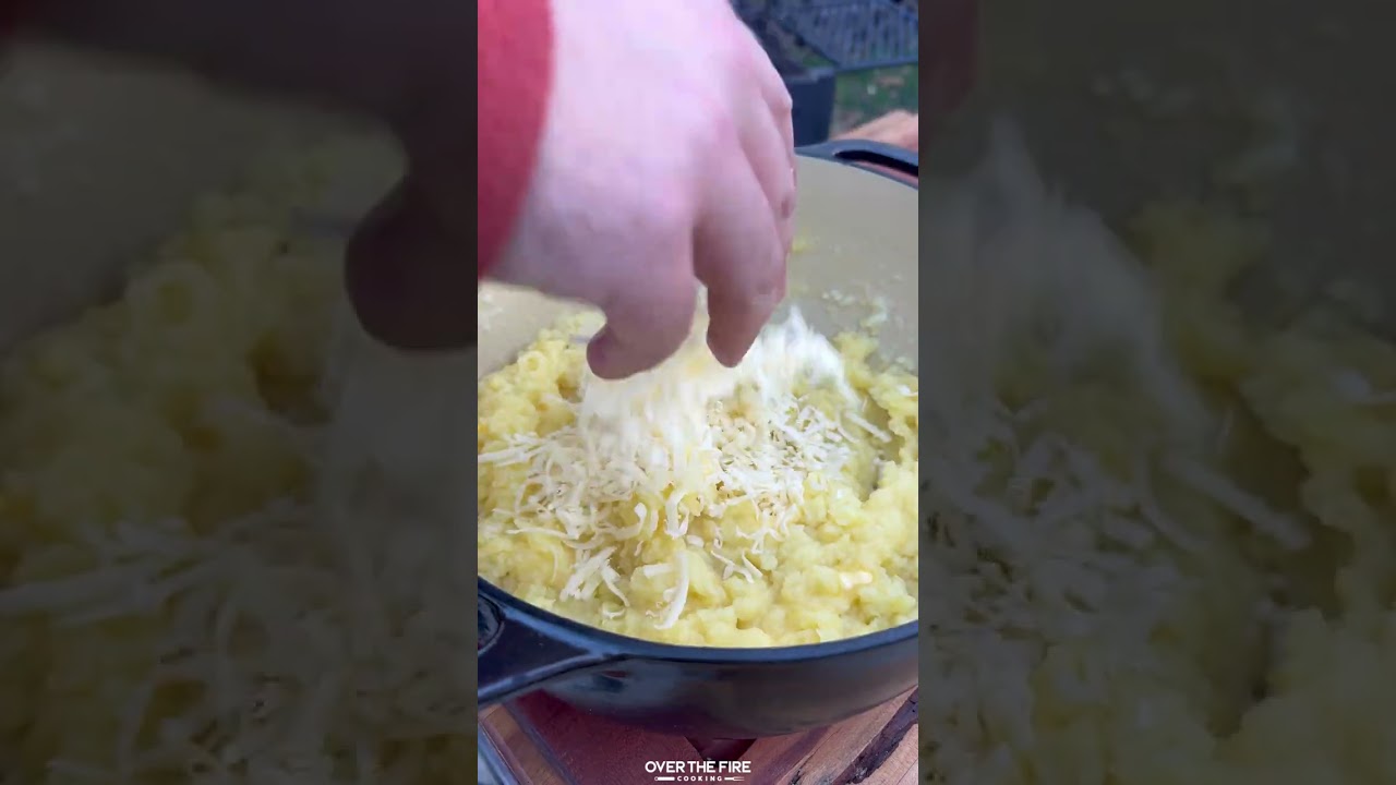 Steak Bites with Mashed Potatoes 