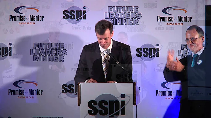 Jennifer Salmon Accepts 2015 Promise Award
