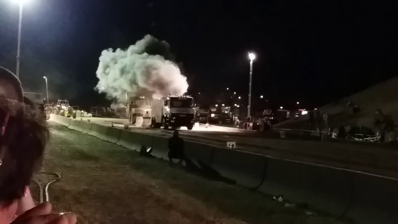 camera iphone 8 plus apk Tractor pulling Bologna 2017 tanko @ qualifica truck