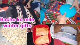Bacho ko mile winter ❄️ gifts🎁 | My New vlog |@Lifewithsamrah