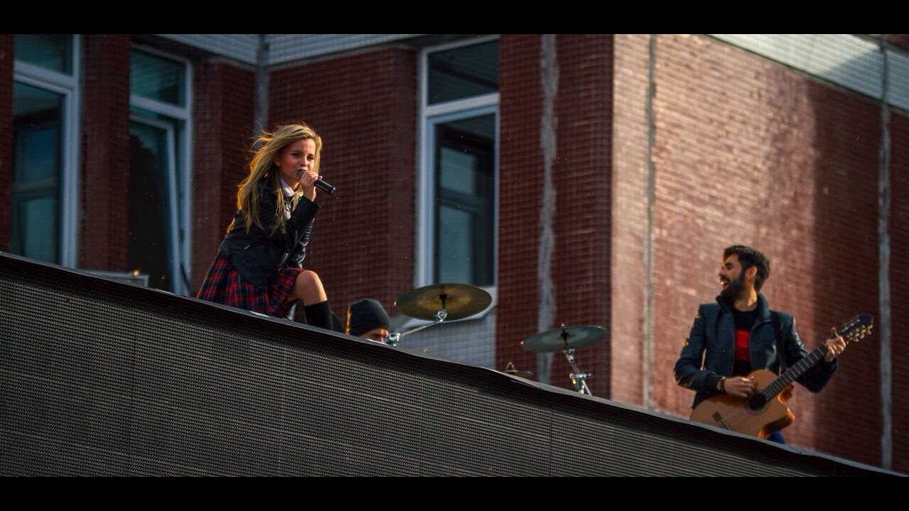 Алиса Кожикина | ТИЗЕР | Я НЕ ИГРУШКА | УЖЕ 1/11/16 - YouTube