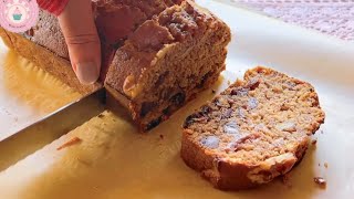 Moist date & walnut loaf cake / bread recipe