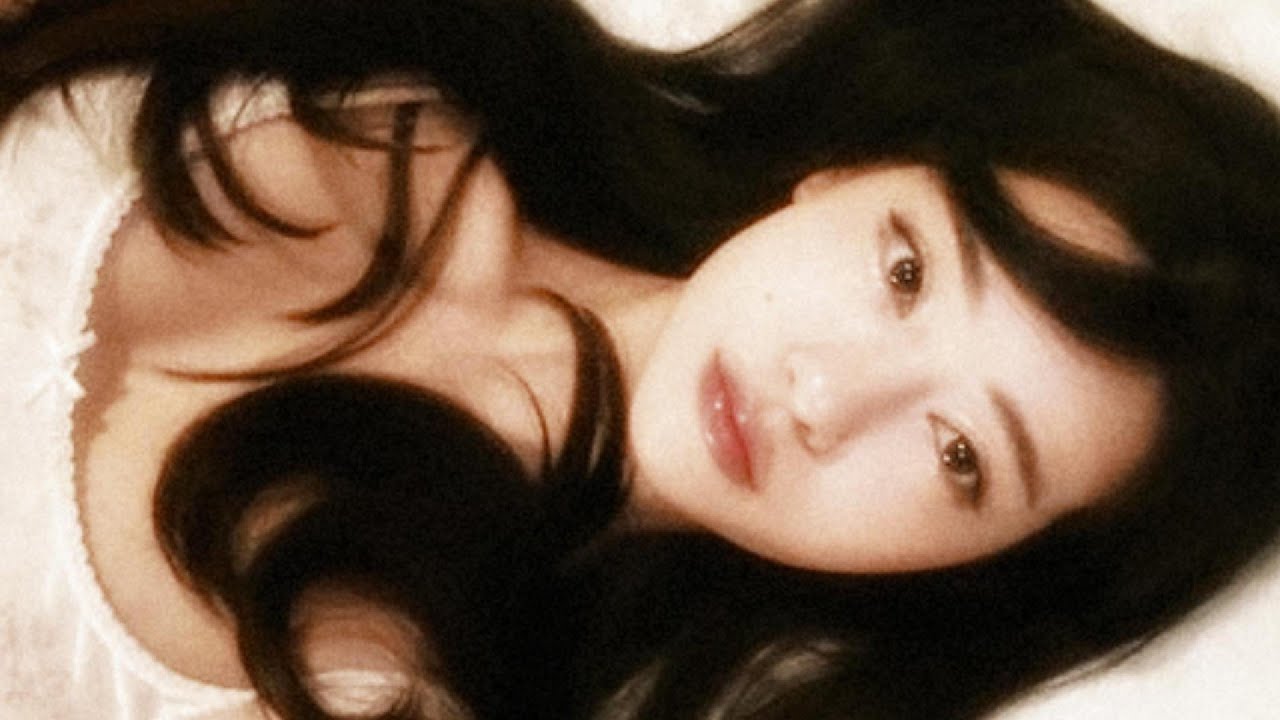 hyperfeminine MAXXXING