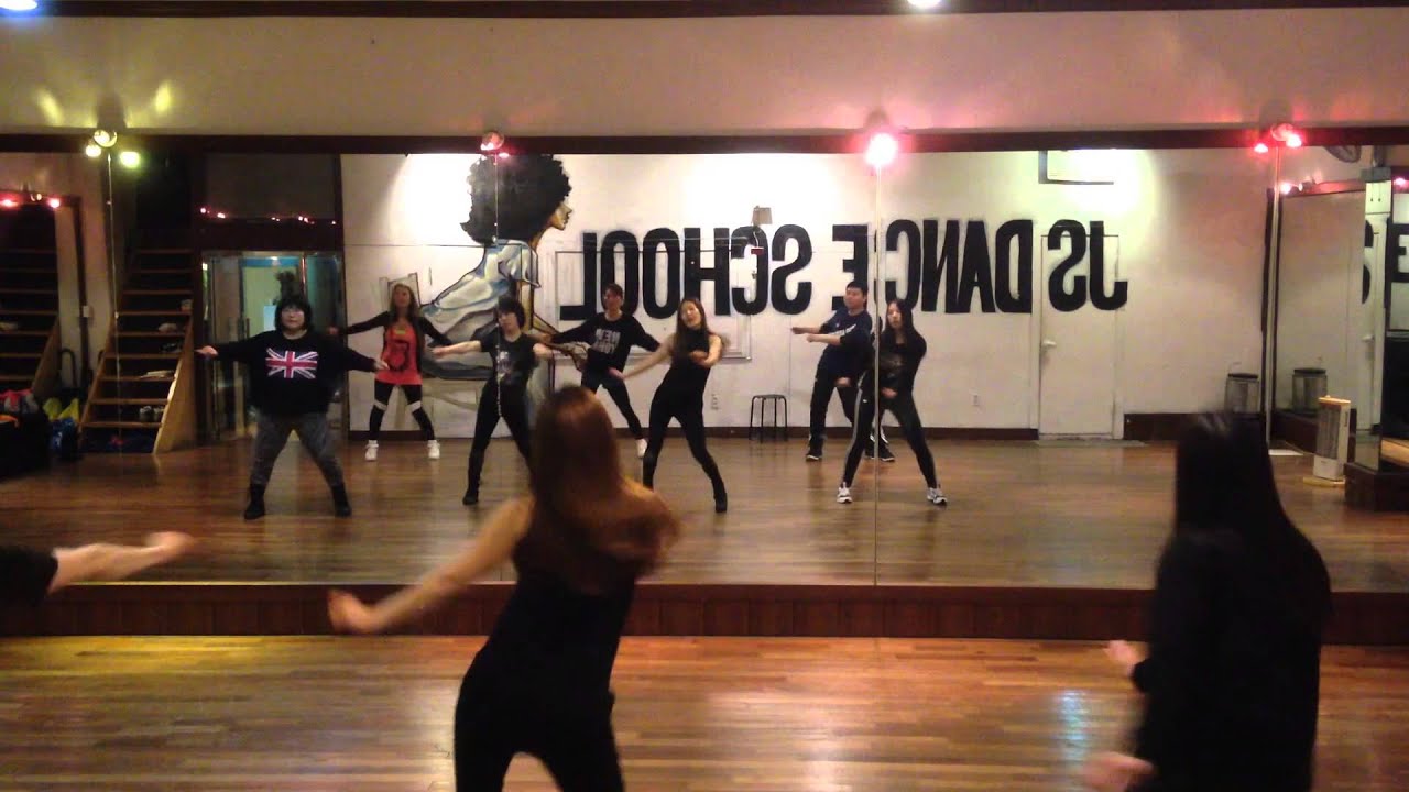 JS 다이어트 방송댄스반   월수금 오전 미씨족반         엄정화 포이즌