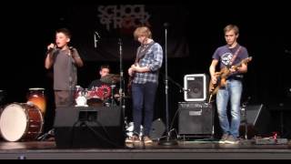 Students from the school of rock palo alto performing california king
by red hot chili peppers may 2016