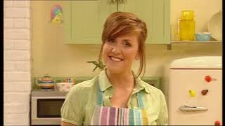 Door 17 CBeebies I Can Cook Baked Bean Soup 2010