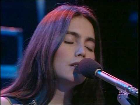 Emmylou Harris - (You Never Can Tell) C'est la Vie (live) • TopPop