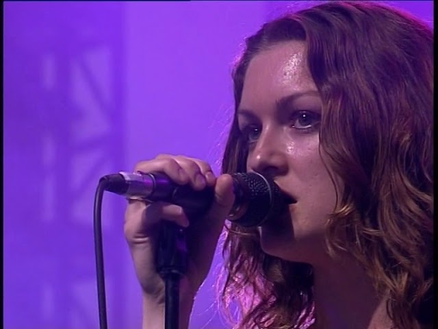 BLACK BOX RECORDER LIVE AT FIB BENICÀSSIM FESTIVAL 2003