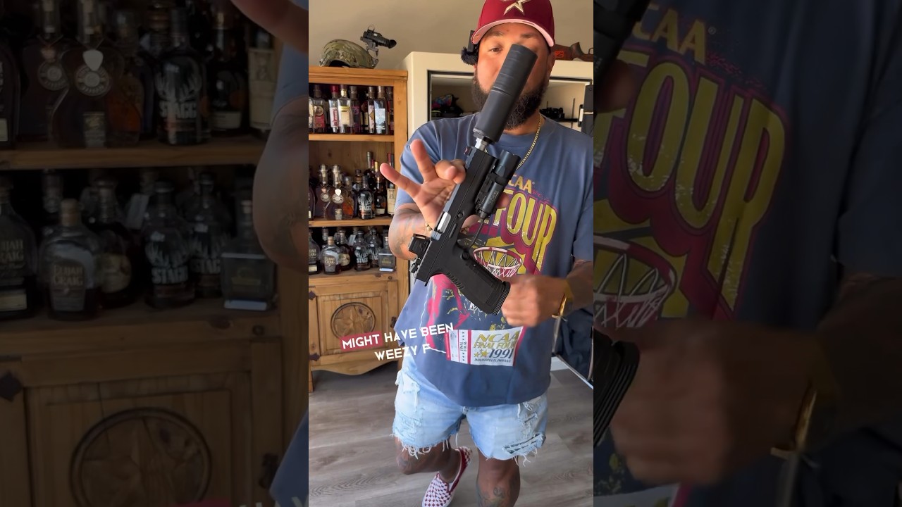 How to Conceal Carry with a ￼Suppressor