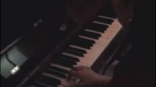 LÉON – Hope Is A Heartache (Clip)