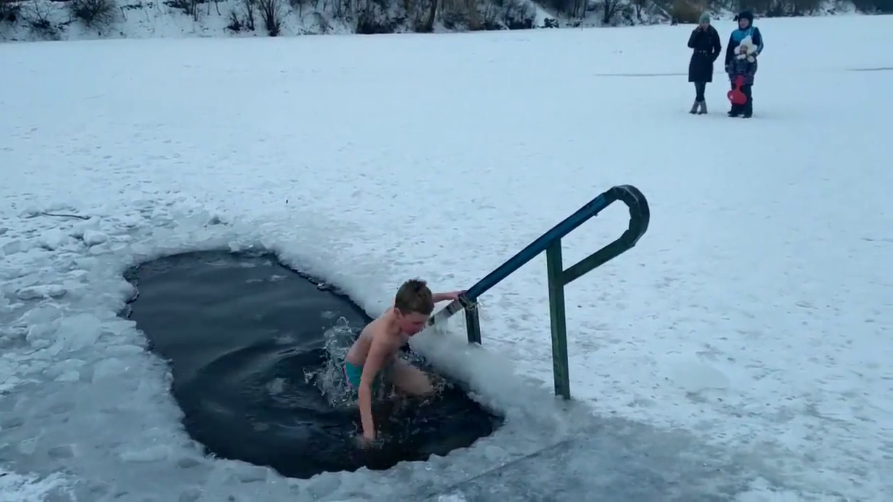 Ныряю в прорубь 29.01.2017
