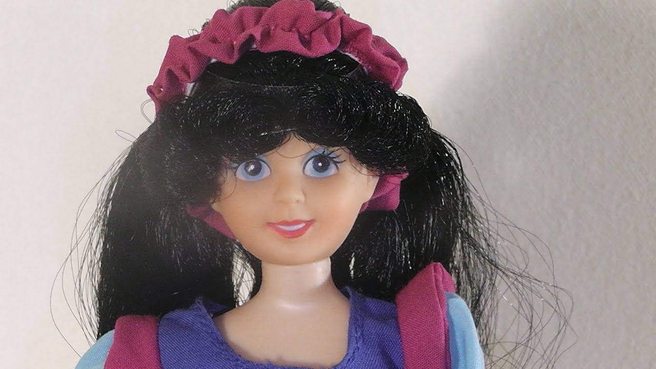 1993's Filmation Happily Ever After Snow White doll review
