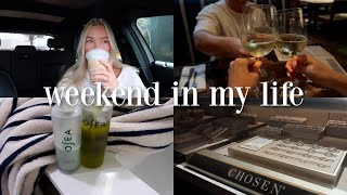 VLOG: wedding band shopping, trying the new starbucks drink, post shower body care + much more!
ITEMS MENTIONED:
Coffee Cup: https://rstyle.me/+FpdmK3rZTHkdk0aL4AQ3kA
Pj Set: https://rstyle.me/+RePdV_cmIvAkIJ9dVtZ41g
Robe: https://amzn.to/4dLCfoe
White Dress: https://rstyle.me/+5_Vmfef7kiT3_e9NjLiT8A
Purse: https://amzn.to/3Yf98Fg
Tkees Sandals: https://rstyle.me/+1nIrPKz_ejX44BivxipGxw
White Boxer Shorts: https://rstyle.me/+ceueLRcMBSjprspcXv0GEg
Tan Purse: https://rstyle.me/+GtrIVc18v2HmC04ONnPoMA
Double Insulated Cups: https://amzn.to/4eYFRnN
Salt & Stone Body Wash: https://rstyle.me/+uUjNvsU7o3Jxpat3VigUjA
Byoma Brightening Body Wash: https://rstyle.me/+ZSTb40Z_MeLvBefMsa4CxQ
Byoma Body Serum: https://rstyle.me/+rG28R-qRvEmxq6JGCprG7w
Osea Body Serum (use code Laur10 for $$ off): Oseamalibu.com
Light Therapy Mask: https://megelin.com/products/megelin-led-light-therapy-face-mask?variant=46988025397561
Frequently asked/brand coupon codes:
Shop all my outfits: https://www.shopltk.com/explore/Lauren_Colvin
My Instagram: https://www.instagram.com/laurcolvin/
My TikTok: https://www.tiktok.com/@laurcolvin
Revolve Favorites: https://rvlv.me/MbB4EG?navsrc=share
My Amazon Page: https://www.amazon.com/shop/laurcolvin
Daily Drills $25 off any $150 purchase: https://fbuy.io/dailydrills/laurencolvin
Oseamalibu.com: Laur10 for $$$ off
Get 15% off Ritual Vitamins: https://share.ritual.com/x/pbKlXs
1Up Nutrition code Laurcolvin for 25% off: https://1upnutrition.com
Self Tanner I use: https://rstyle.me/+gGtuEEE-0Lt0qAW9sSSUQQ
https://rstyle.me/+9NKSXRBXcEJ3gjInWik-Lg
My coffee machine: https://rstyle.me/+88BwQFIf86nSk7a63xjJWQ
Caraway Home - Non Toxic Cookware: https://ap.carawayhome.com/colvin
BUSINESS INQUIRIES: contactlaurencolvin@gmail.com
(some links are affiliate links) VLOG: wedding band shopping, trying the new starbucks drink, post shower body care + much more!