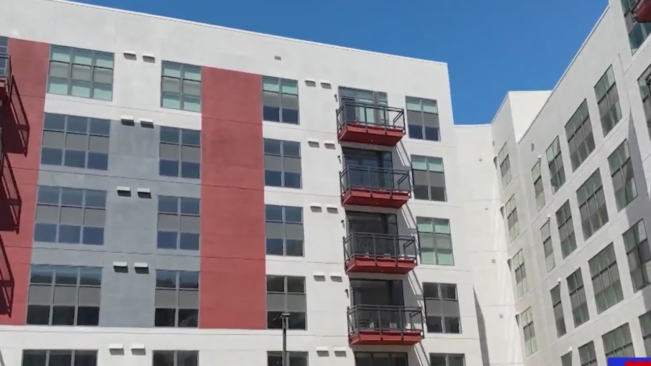 Hundreds of UC Davis medical and nursing students moved into Anova Aggie Square